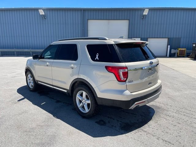 Certified 2017 Ford Explorer XLT w/ Equipment Group 202A AWD/4WD image 2