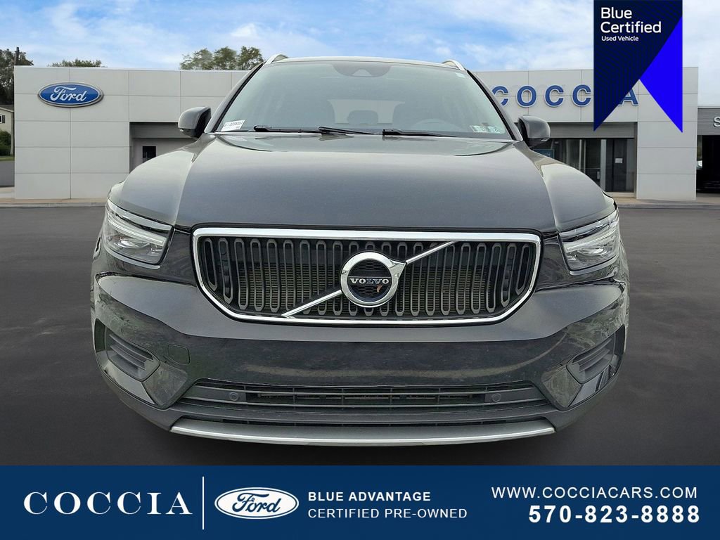 Used 2020 Volvo XC40 T5 Momentum w/ Protection Package Premier image 7