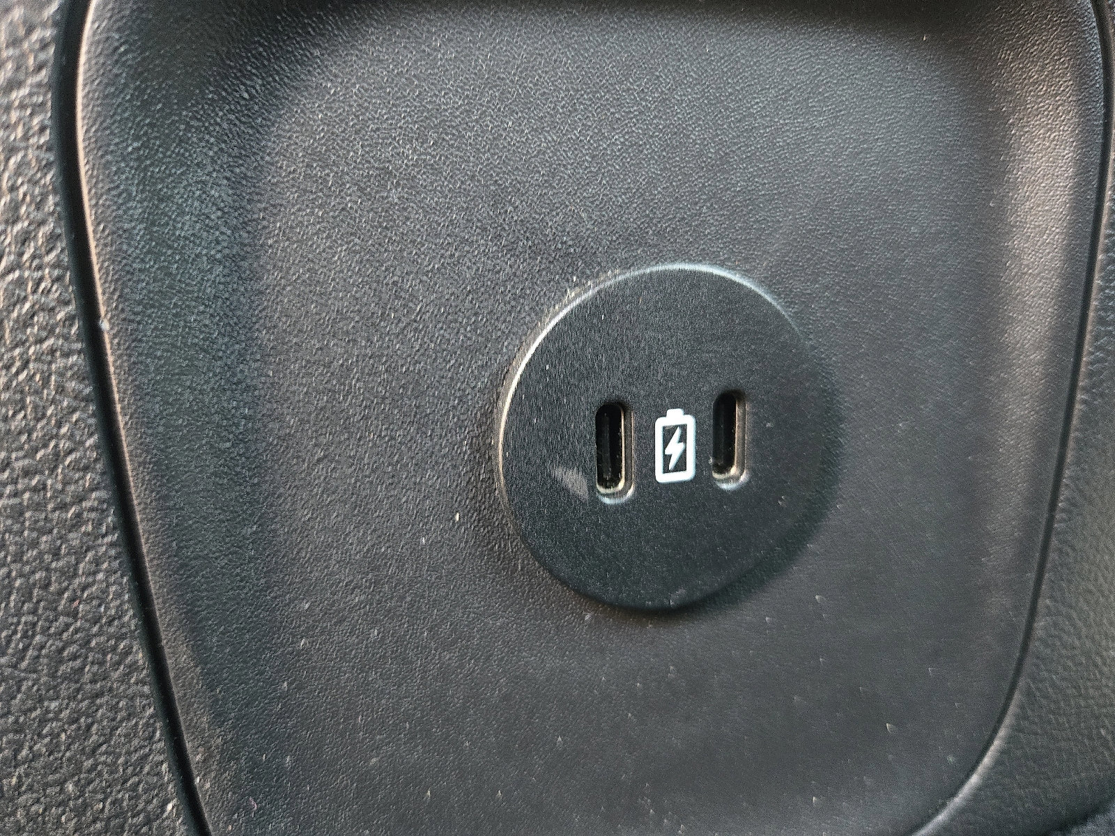 Certified 2023 Ford Escape ST-Line w/ Tech Pack #1 image 13