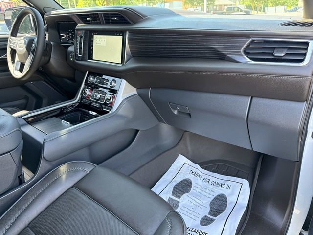Used 2023 GMC Yukon XL Denali w/ Max Trailering Package AWD/4WD image 32