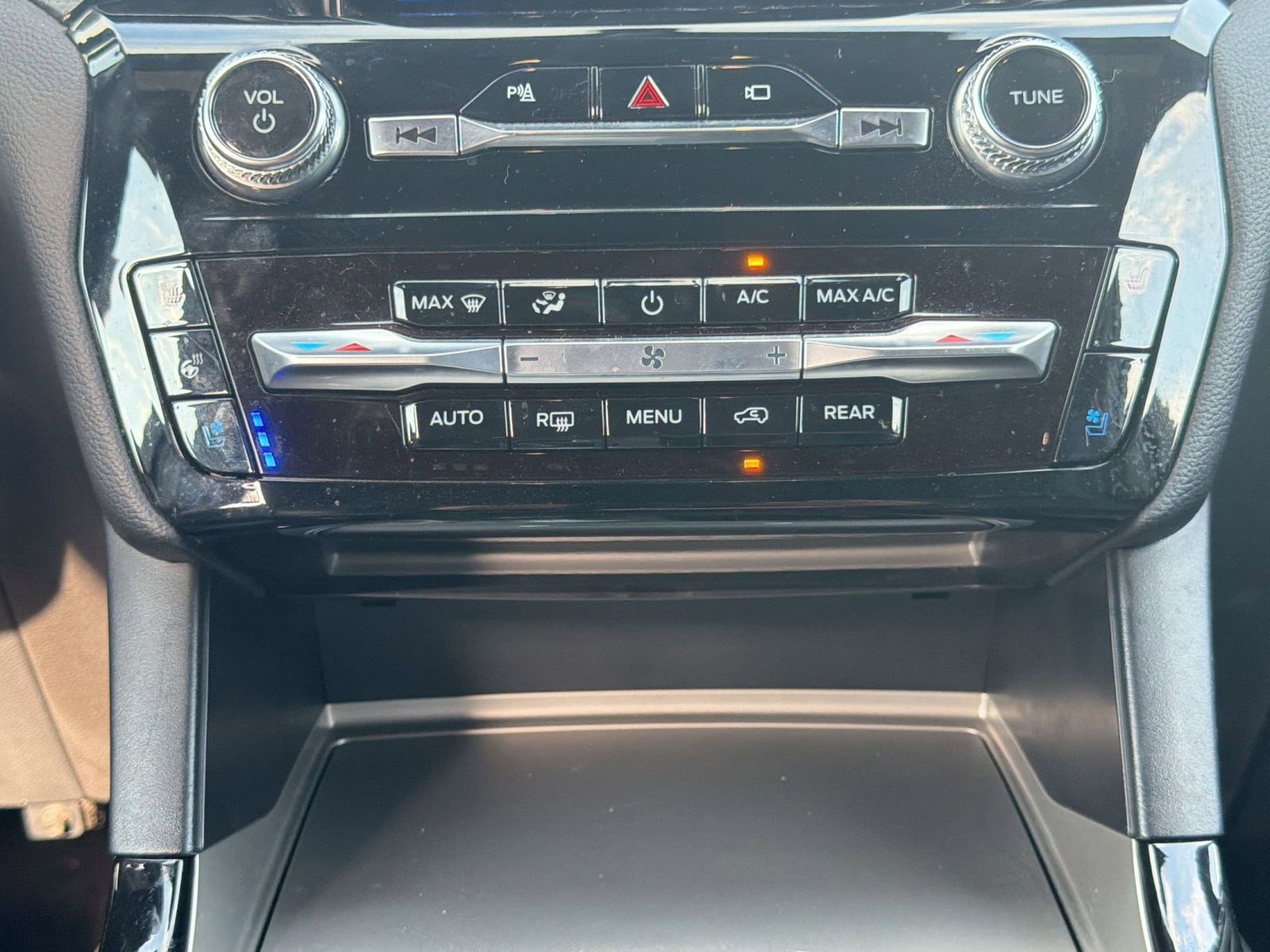 Certified 2022 Ford Explorer ST w/ Equipment Group 401A image 16