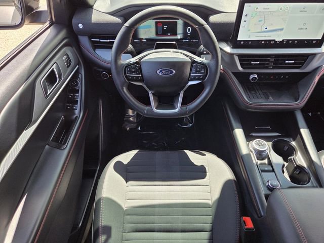 Certified 2025 Ford Explorer ST-Line w/ Premium Package RWD image 15
