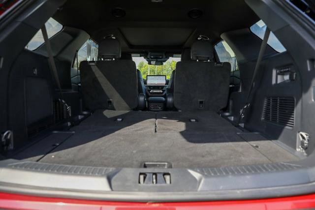 Certified 2025 Ford Explorer ST image 19
