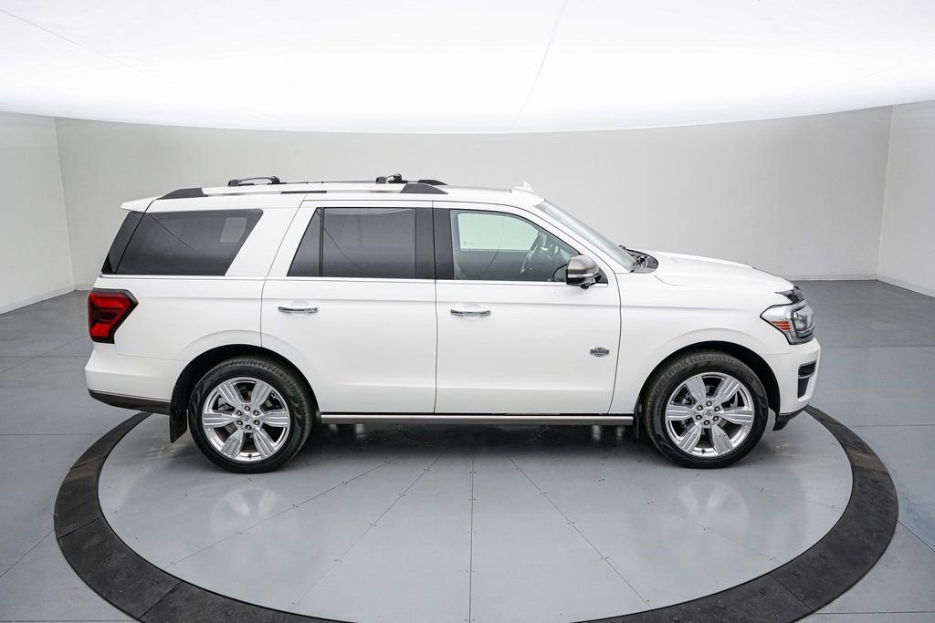 Certified 2024 Ford Expedition King Ranch AWD/4WD image 4