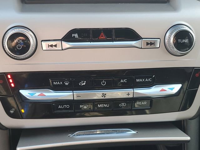 Certified 2024 Ford Explorer XLT w/ Equipment Group 202A image 22