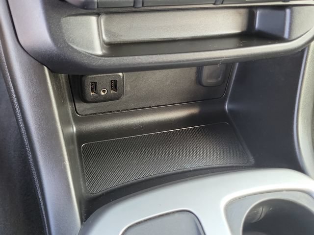 Used 2019 Chevrolet Colorado LT w/ LT Convenience Package RWD image 24