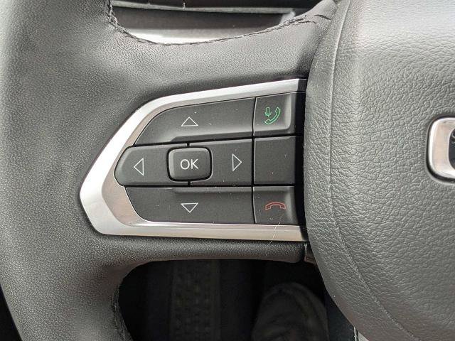 Used 2025 Jeep Compass Latitude AWD/4WD image 26