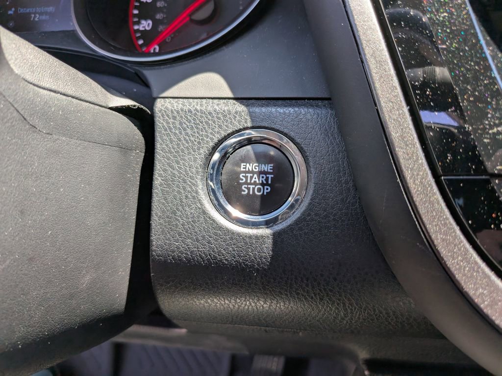 Used 2022 Toyota Camry XSE FWD image 26