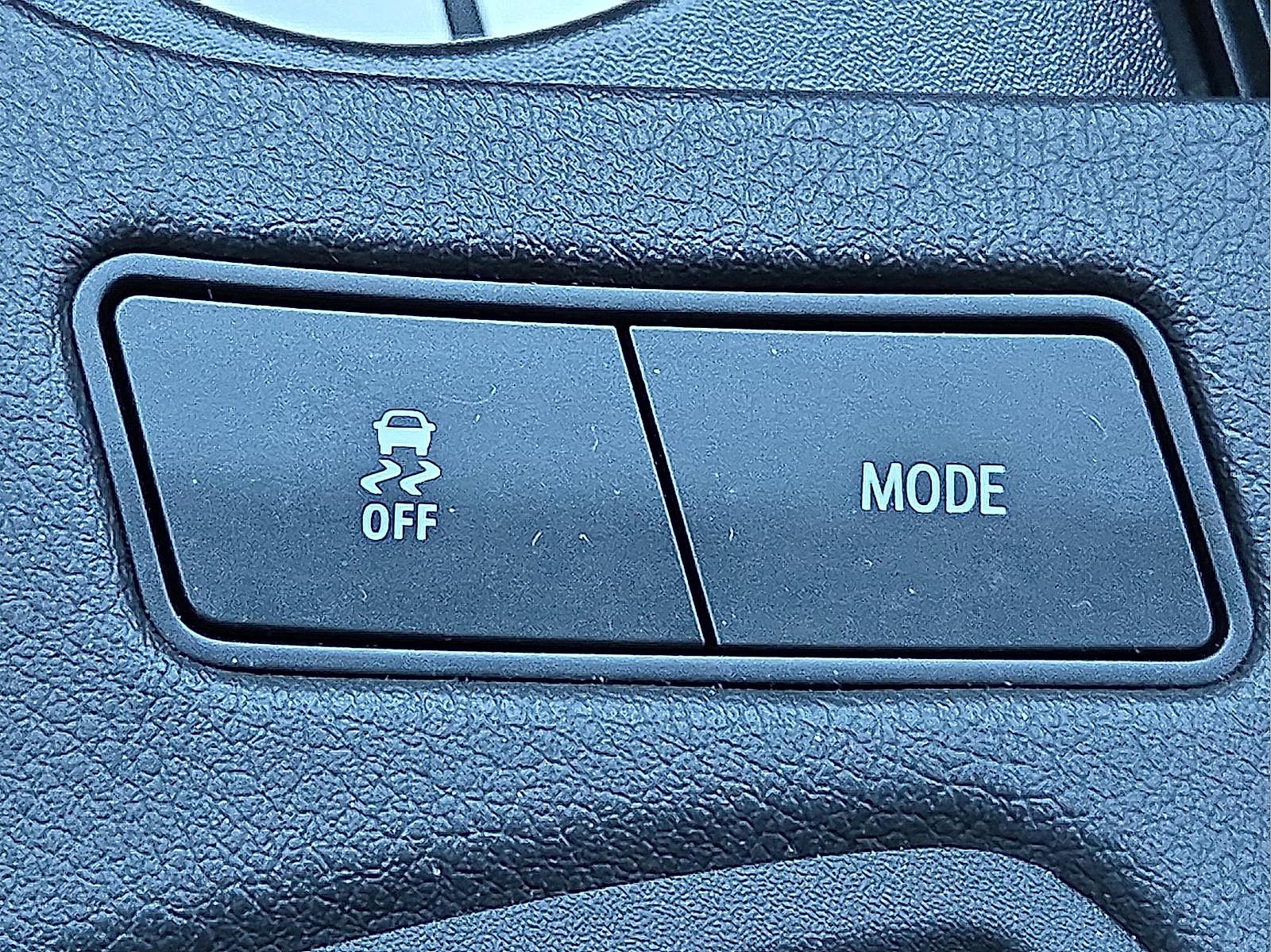 Used 2024 Cadillac XT6 Luxury image 18