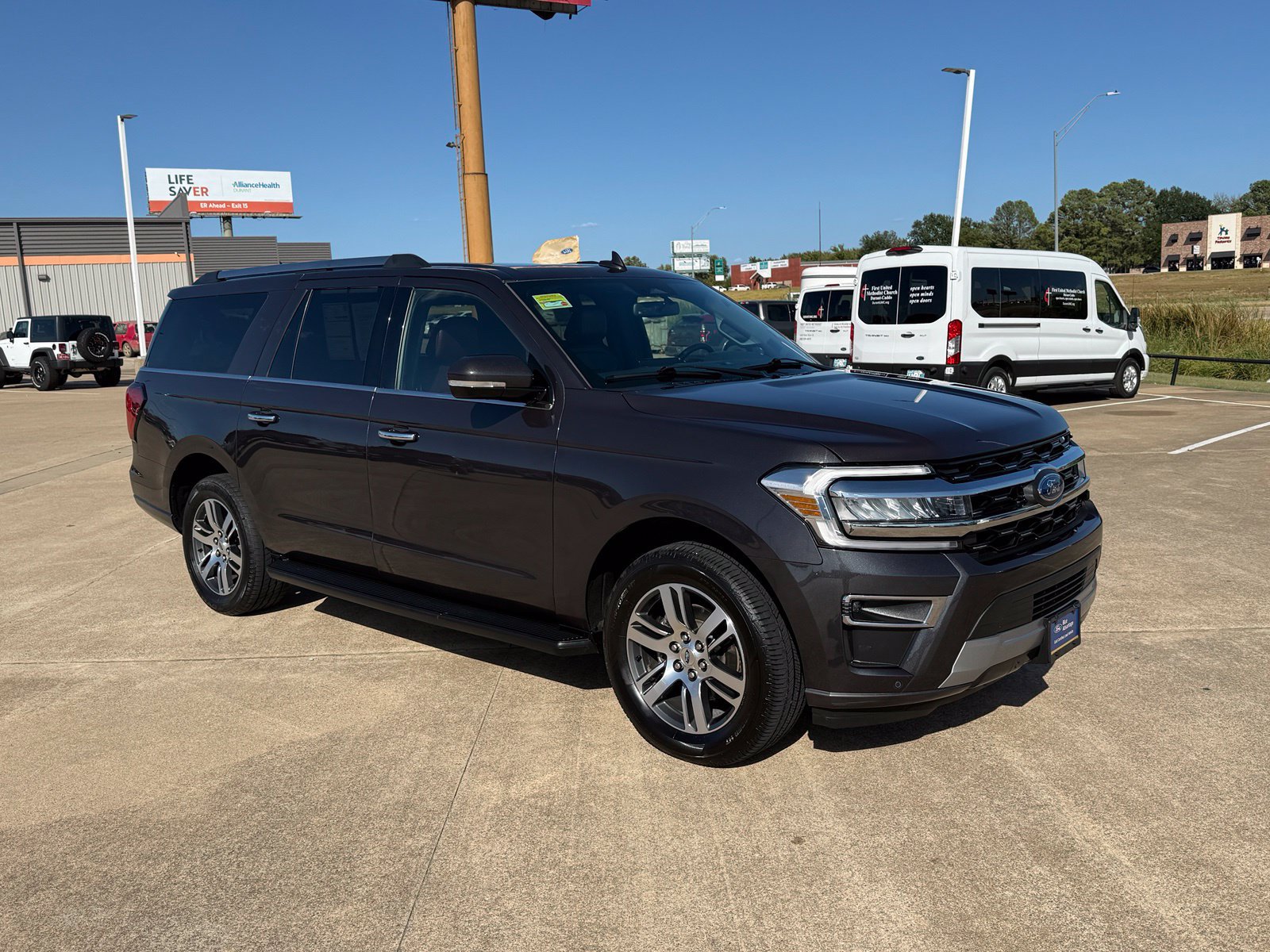 Certified 2024 Ford Expedition Max Limited AWD/4WD image 3