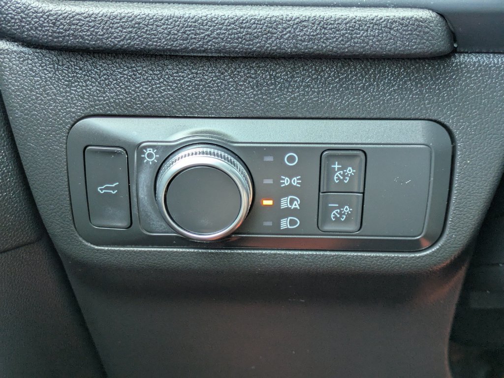 Certified 2022 Ford Escape SE FWD image 25