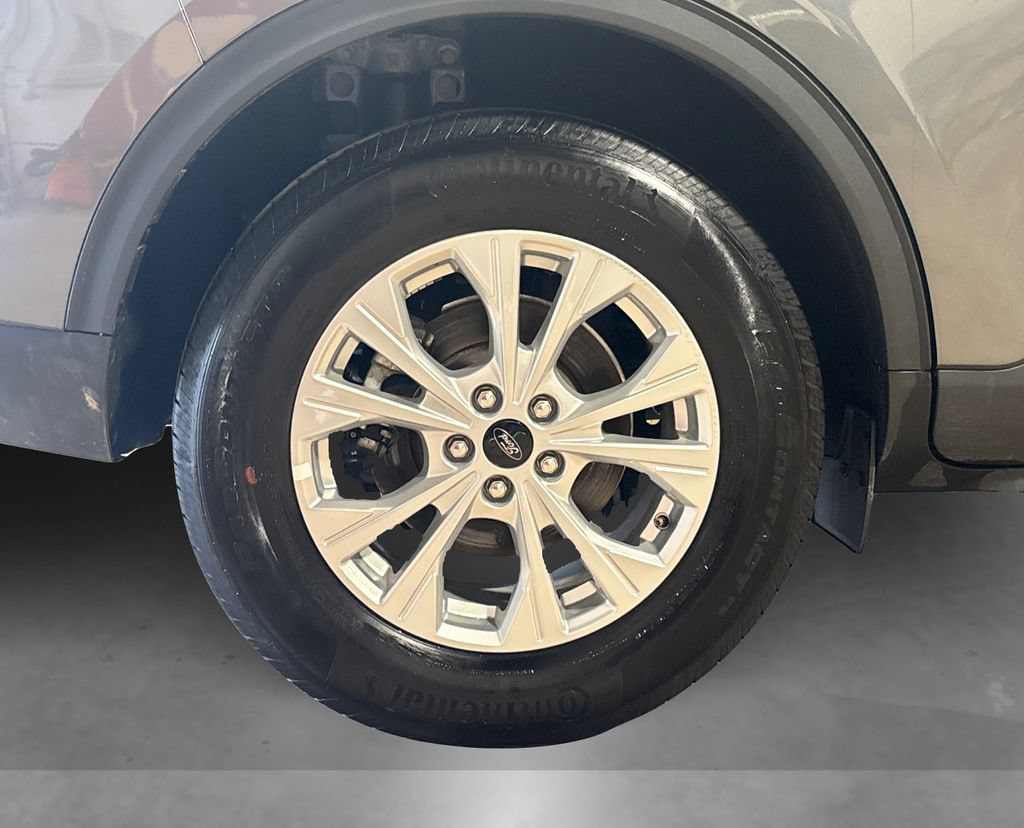 Certified 2025 Ford Escape Active AWD/4WD image 14
