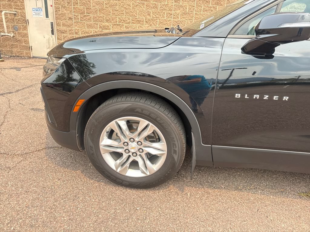 Used 2019 Chevrolet Blazer LT AWD/4WD image 35