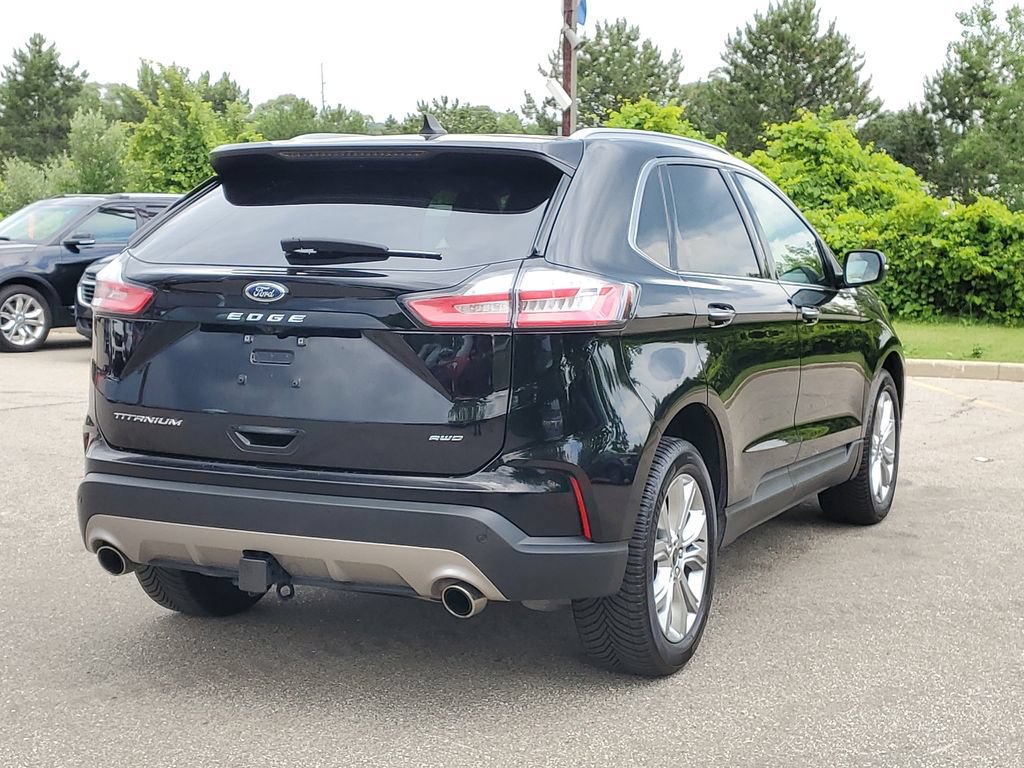 Certified 2023 Ford Edge Titanium w/ Class II Trailer Tow Package AWD/4WD image 4