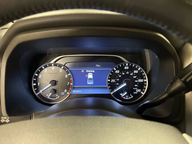 Used 2021 Nissan Titan SV w/ SV Convenience Package AWD/4WD image 16