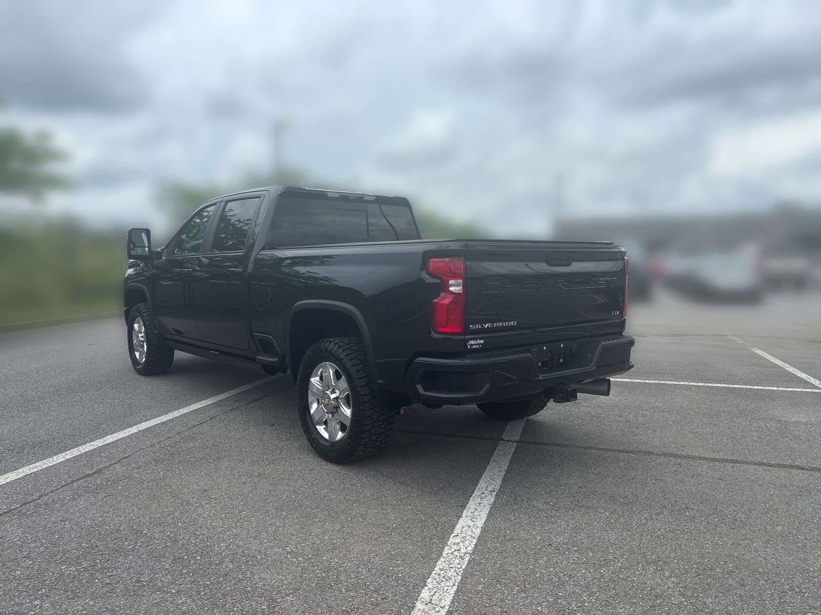 Used 2022 Chevrolet Silverado 2500 LTZ w/ Carhartt Edition AWD/4WD image 3