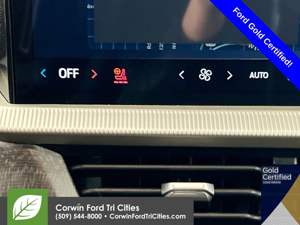 Certified 2025 Ford Explorer Platinum w/ LUX Leather Package image 24