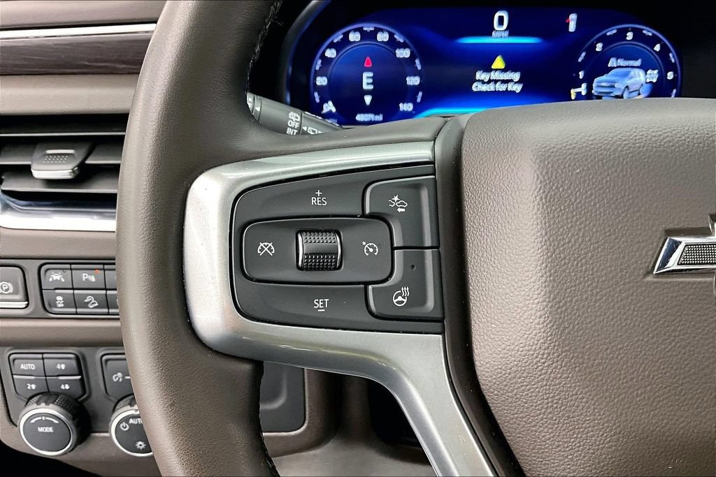 Used 2024 Chevrolet Tahoe Z71 w/ Luxury Package AWD/4WD image 18
