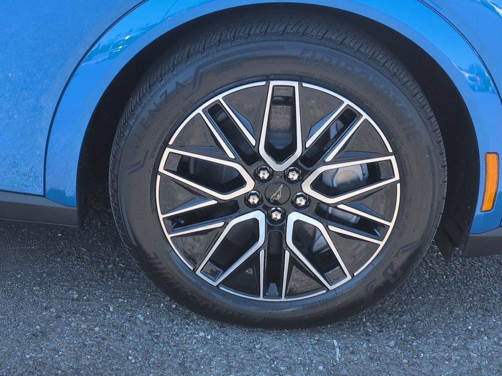 Certified 2025 Ford Mustang Mach-E Premium AWD/4WD image 32