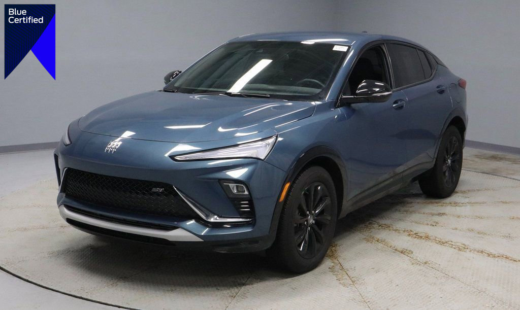 Used 2025 Buick Envista Sport Touring image 1