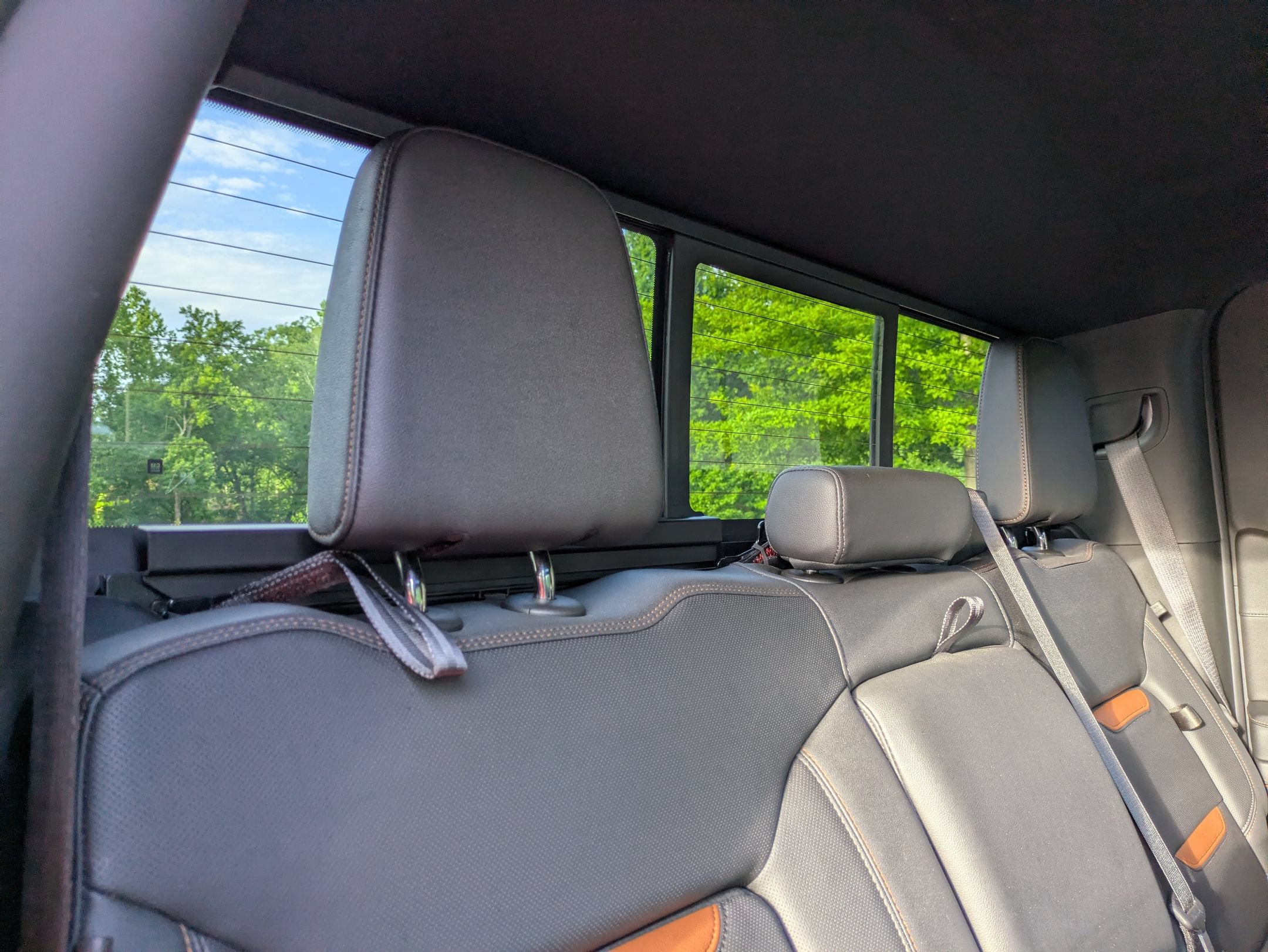Used 2023 GMC Sierra 1500 AT4 w/ AT4 Preferred Package AWD/4WD image 39