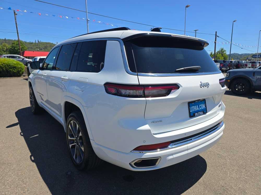 Used 2024 Jeep Grand Cherokee L Overland w/ Trailer Tow Package AWD/4WD image 3