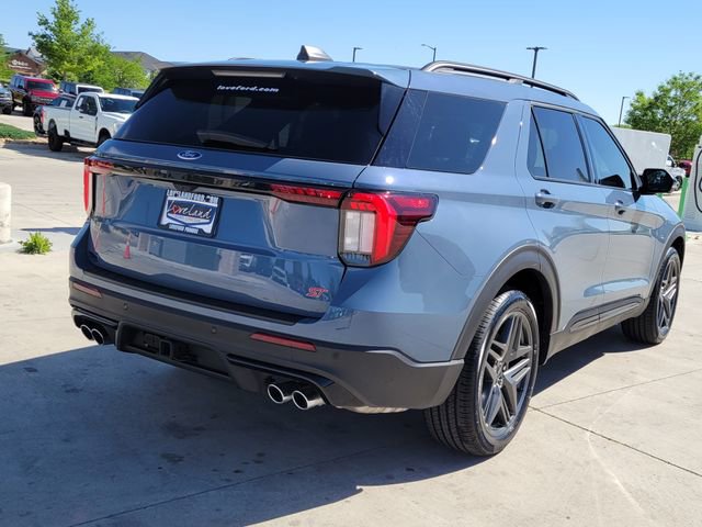 Certified 2025 Ford Explorer ST w/ Sun And Sound Package AWD/4WD image 3
