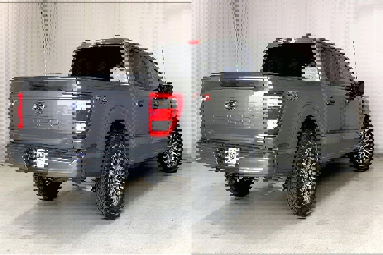 Certified 2022 Ford F150 XL w/ STX Appearance Package image 4