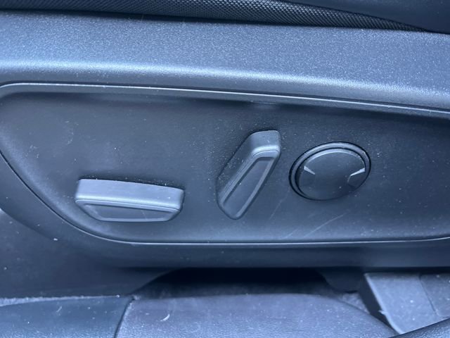 Certified 2023 Ford Escape ST-Line w/ Tech Pack #1 FWD image 24