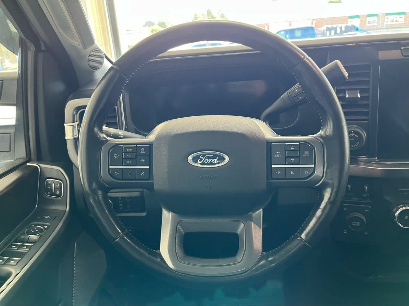 Certified 2023 Ford F350 Lariat w/ Tow Technology Package AWD/4WD image 14