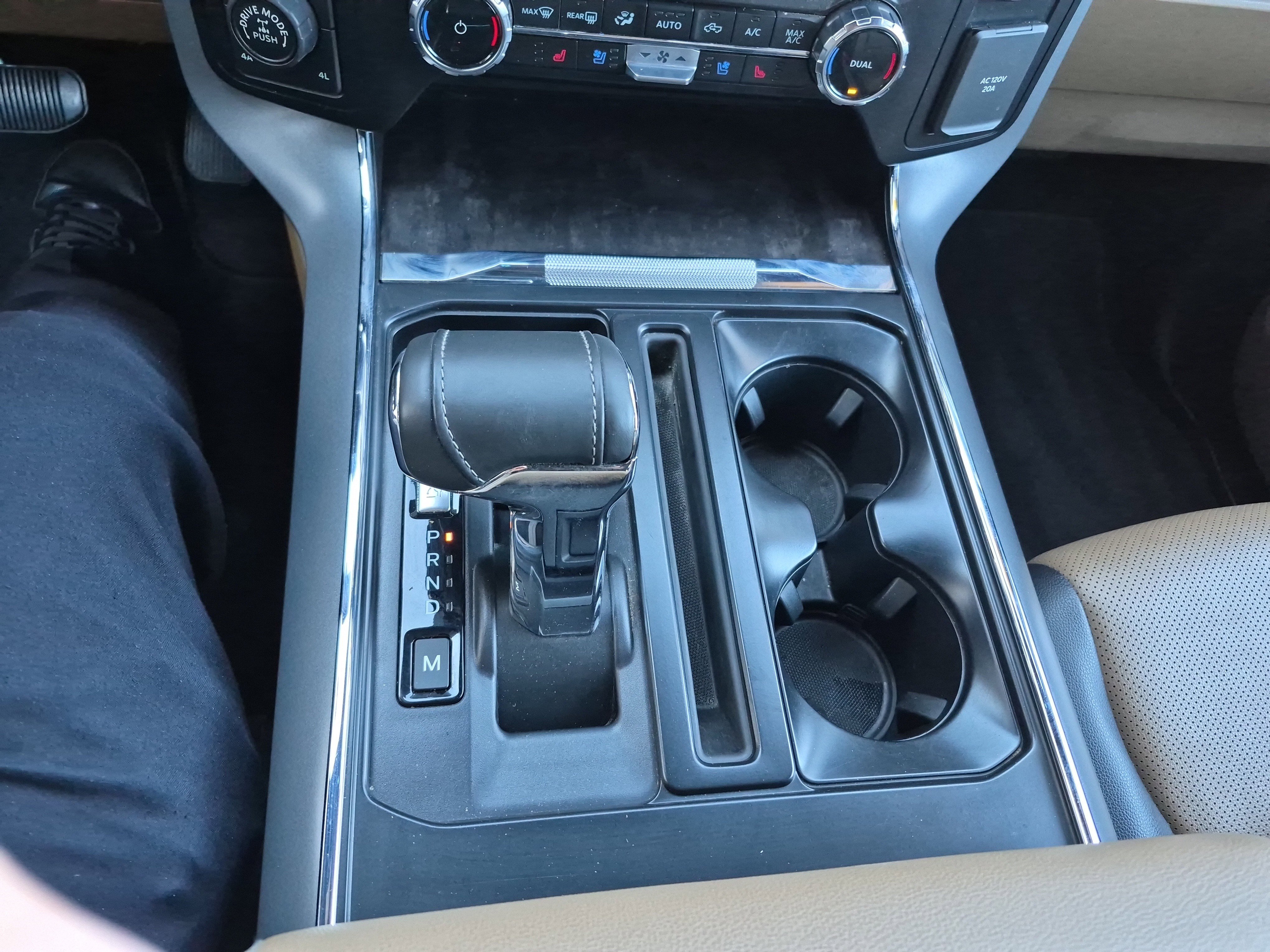 Certified 2023 Ford F150 Lariat w/ Equipment Group 502A High image 31