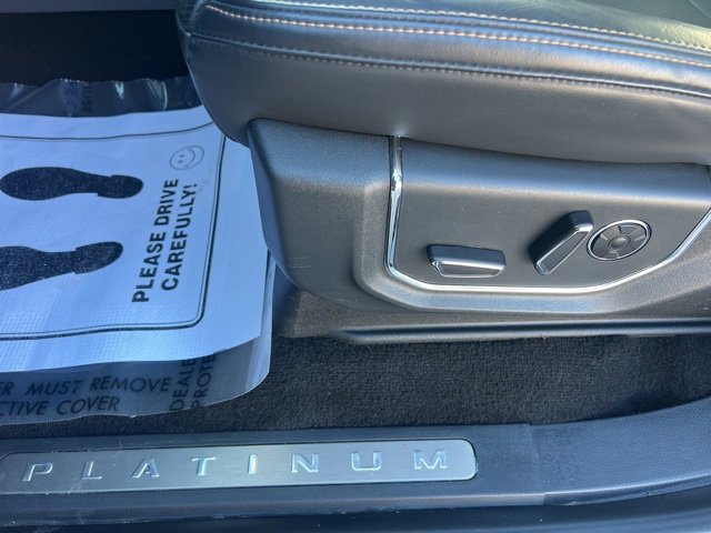 Certified 2024 Ford Expedition Platinum image 24