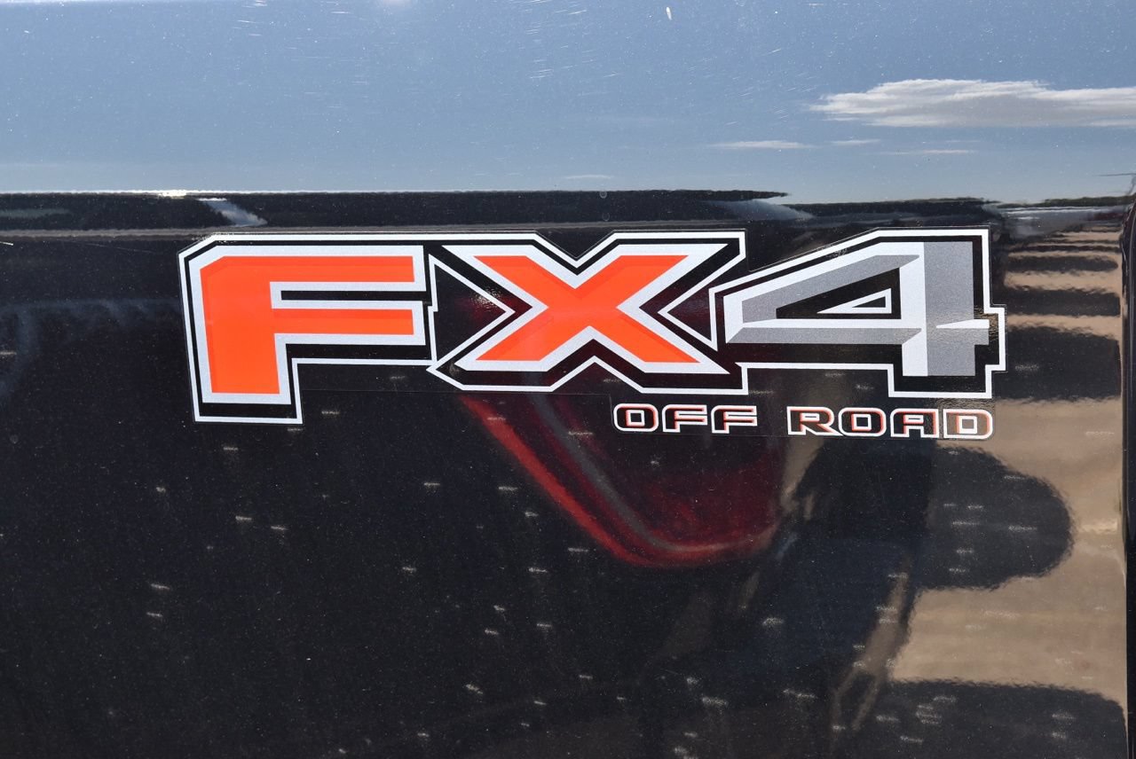 Certified 2024 Ford F250 Platinum AWD/4WD image 13
