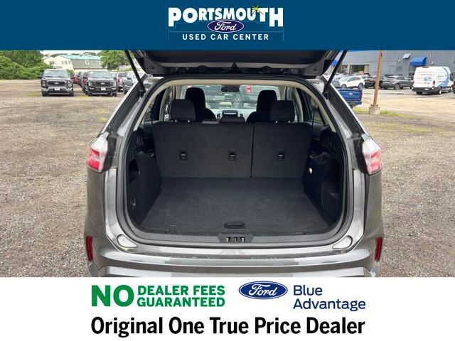 Certified 2024 Ford Edge SE w/ Black Appearance Package image 16