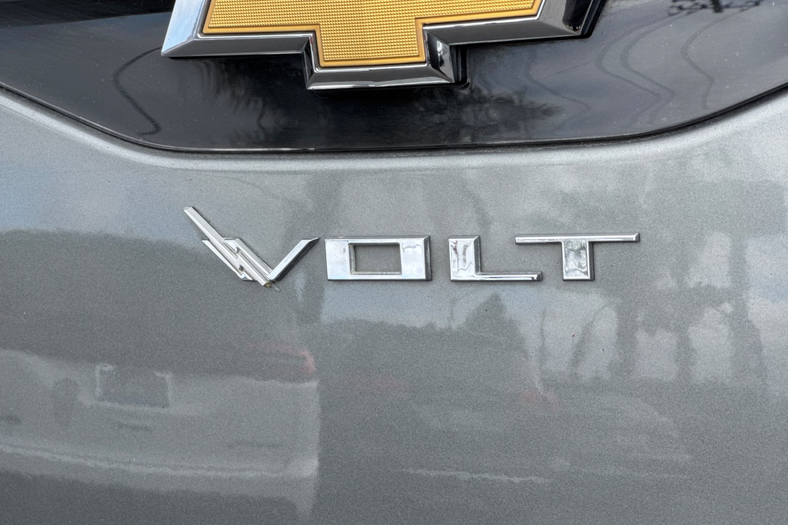 Used 2017 Chevrolet Volt Premier w/ Driver Confidence II Package FWD image 34