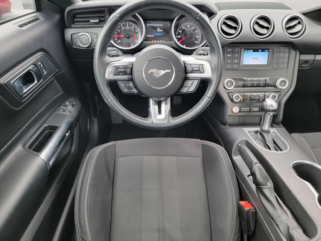 Certified 2019 Ford Mustang Coupe RWD image 31