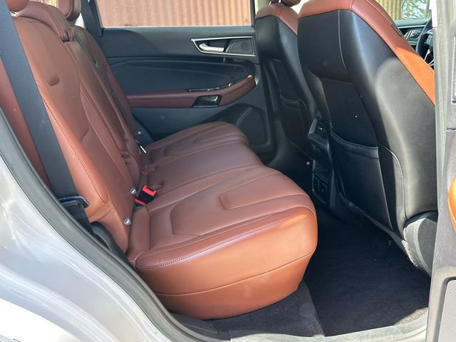 Certified 2019 Ford Edge Titanium w/ Equipment Group 301A image 15