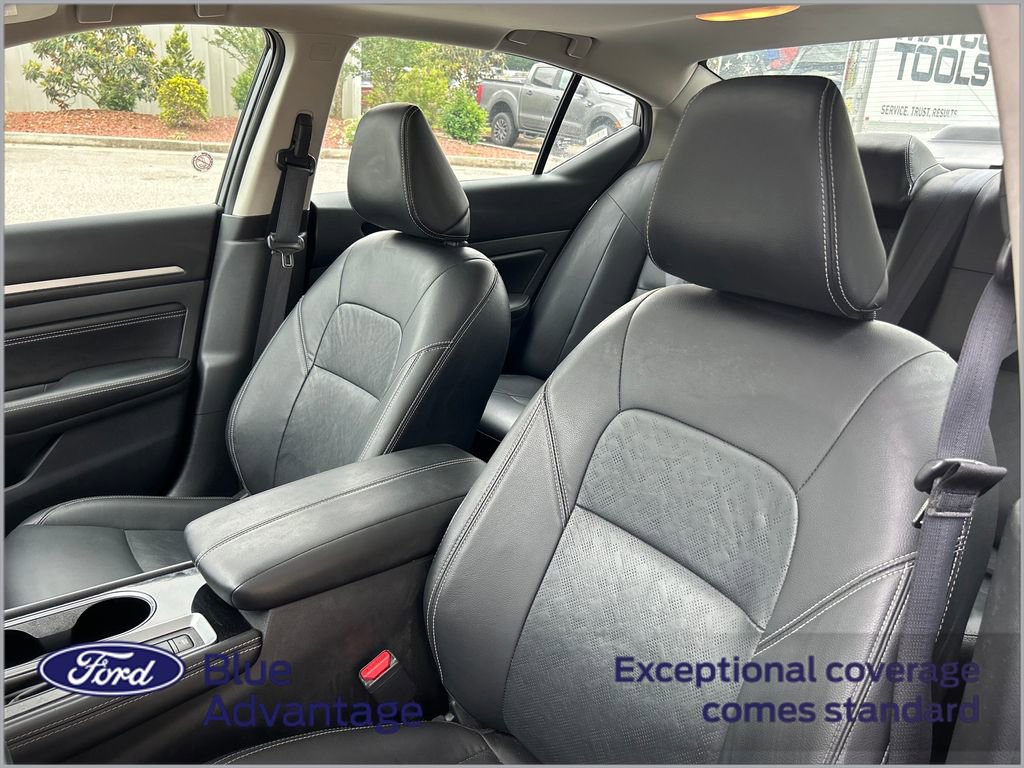 Used 2023 Nissan Altima 2.5 SL FWD image 11