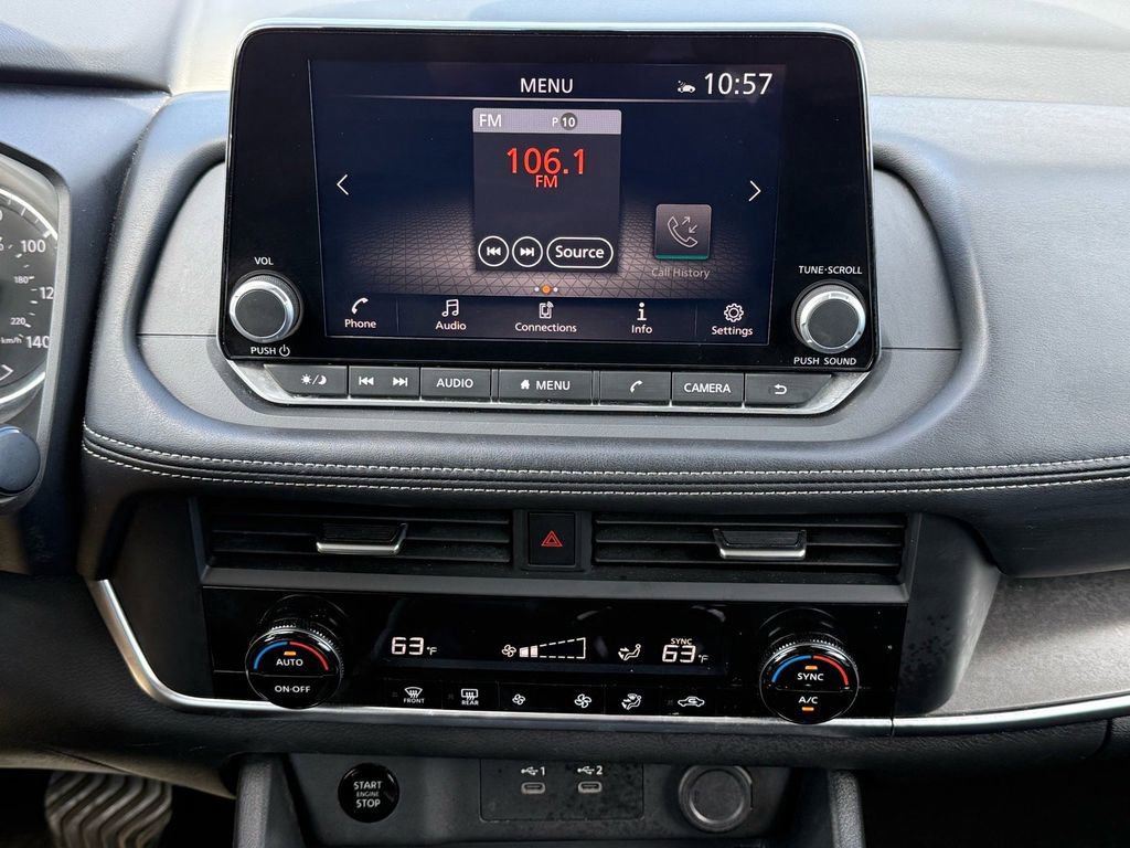 Used 2024 Nissan Rogue SV image 21