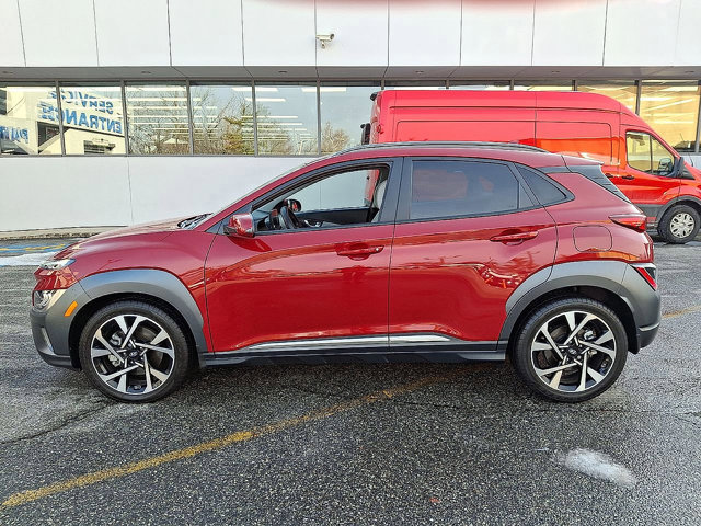 Used 2023 Hyundai Kona Limited image 3