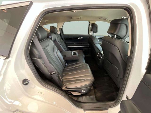 Used 2025 Genesis GV80 2.5T Standard AWD/4WD image 23
