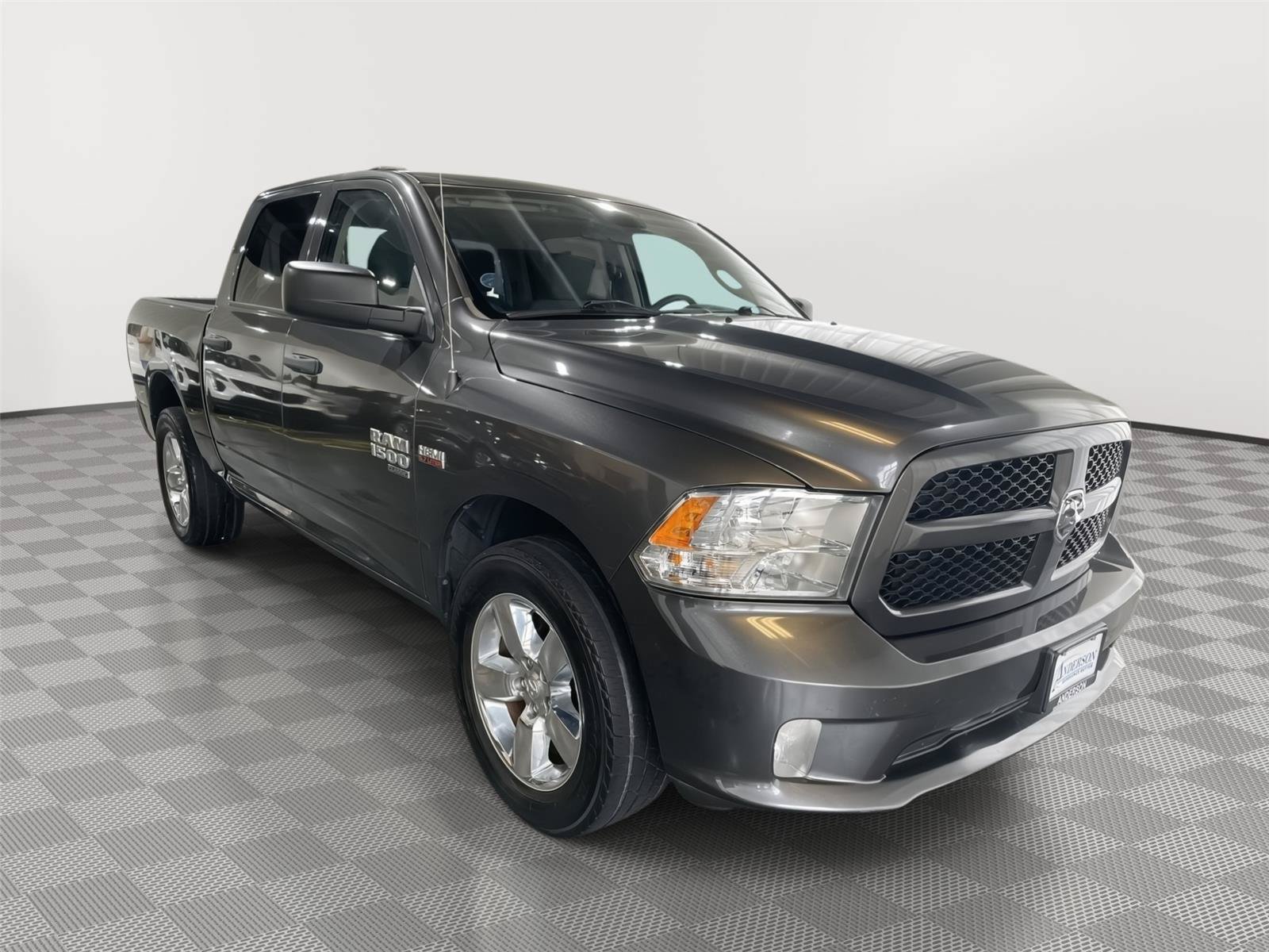 Used 2019 RAM 1500 Express w/ Express Value Package AWD/4WD image 5