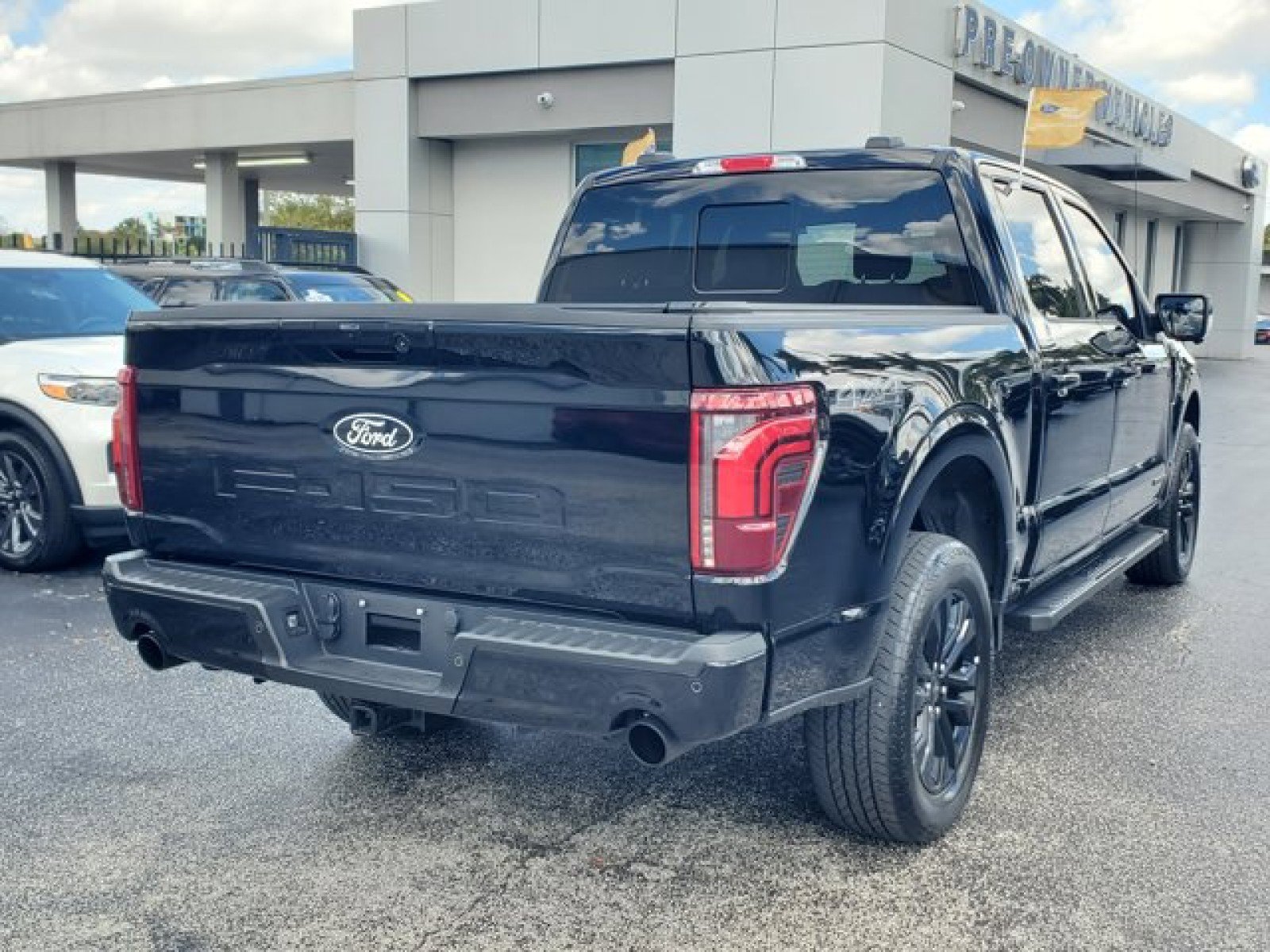 Certified 2025 Ford F150 Lariat w/ Equipment Group 501A Mid AWD/4WD image 7
