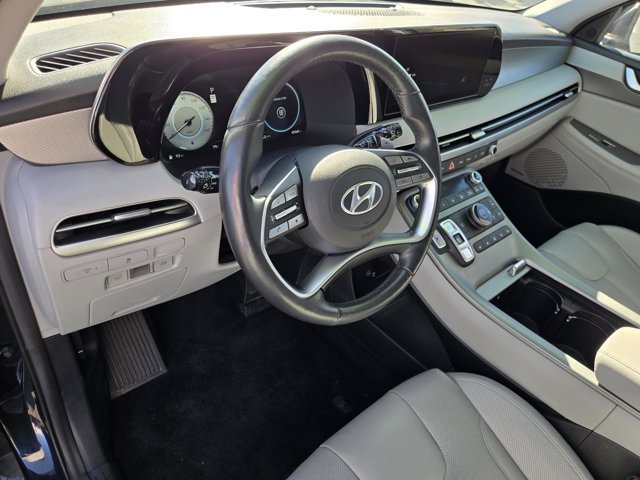 Used 2024 Hyundai Palisade SEL w/ Premium Package FWD image 17
