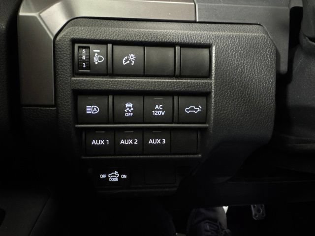 Used 2024 Toyota Tacoma TRD Sport w/ TRD Sport Premium Package AWD/4WD image 21