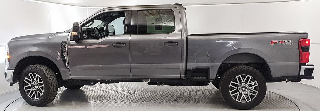 Certified 2024 Ford F250 Lariat AWD/4WD image 5