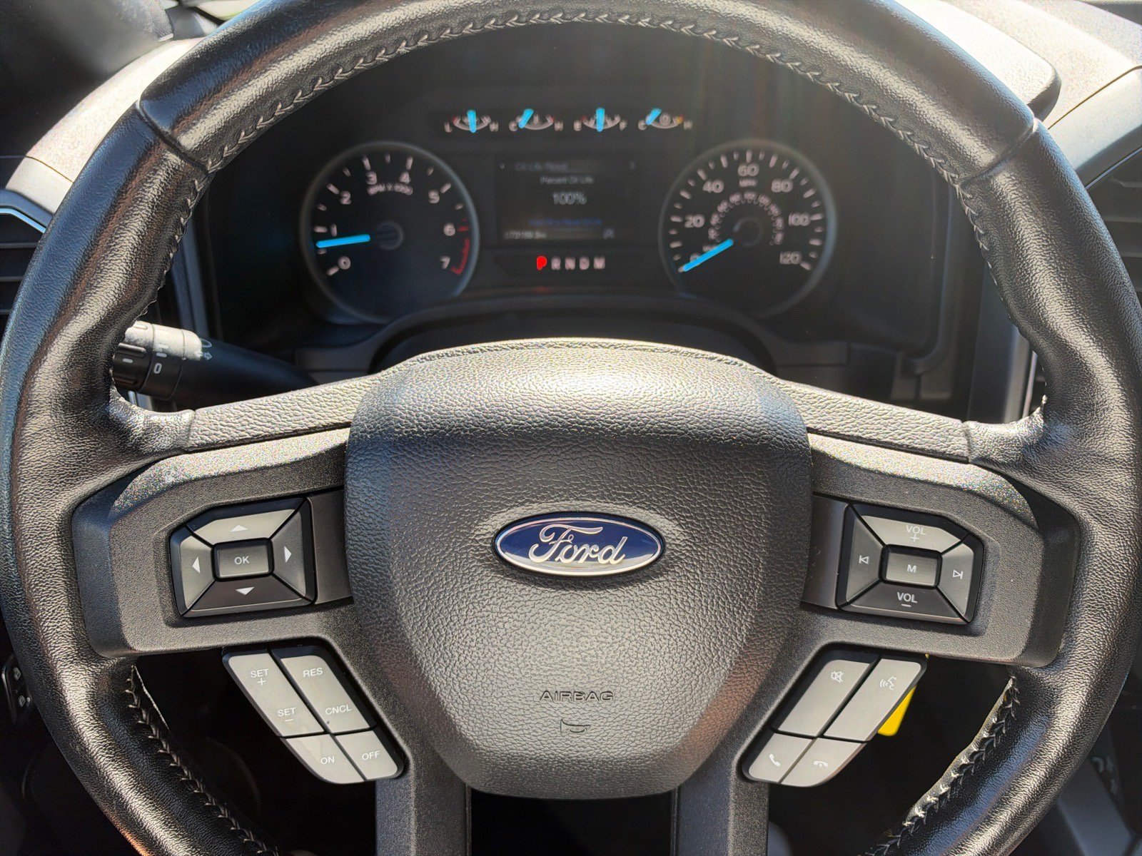 Certified 2018 Ford F150 XLT w/ Equipment Group 302A Luxury AWD/4WD image 23
