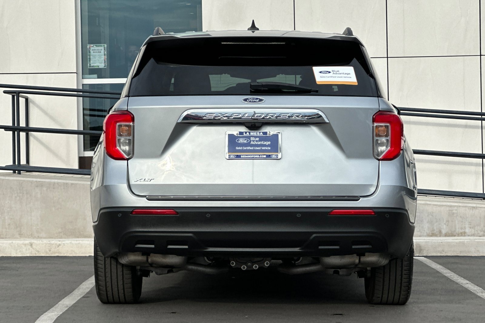 Certified 2023 Ford Explorer XLT image 4