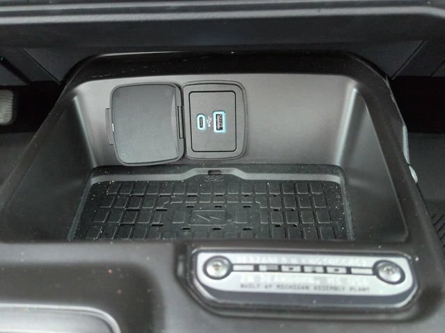 Certified 2024 Ford Bronco Wildtrak AWD/4WD image 28