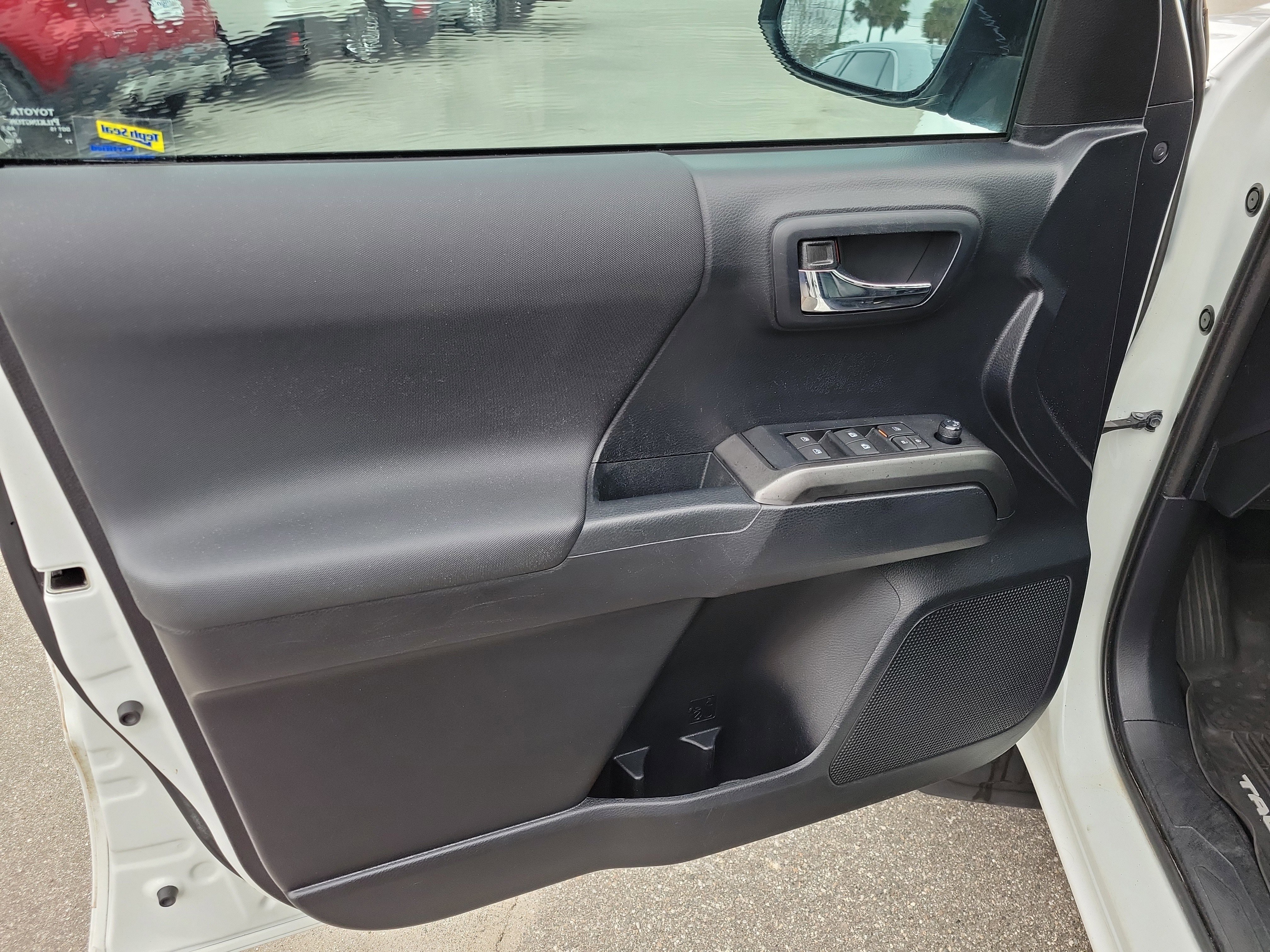 Used 2019 Toyota Tacoma TRD Pro image 5